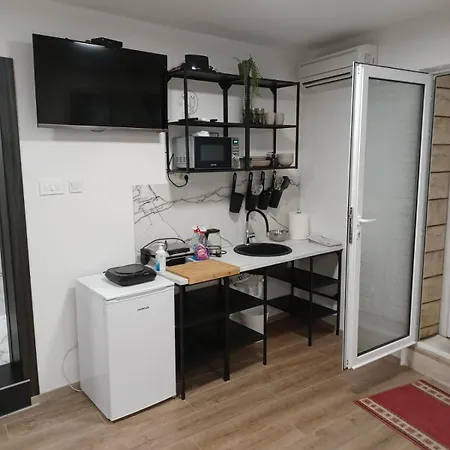 Up Canal 아파트 *